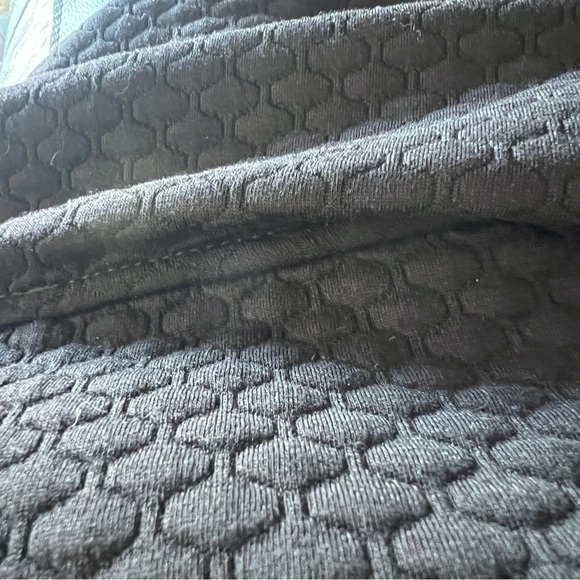 JNY Classic Quilted Turtleneck - Picture 14 of 14